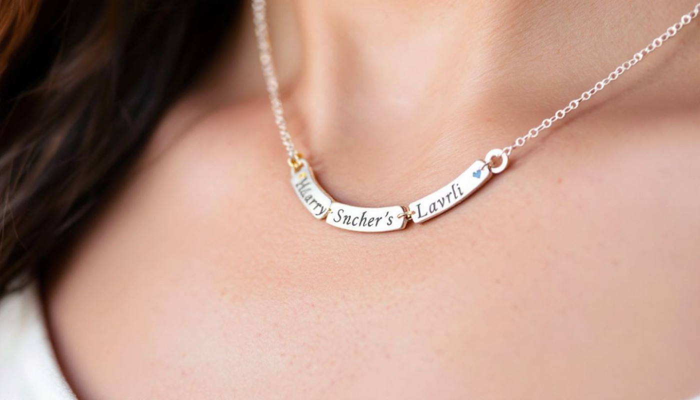 Accessoires - Les bijoux gravés : une idée cadeau intemporelle pour parents